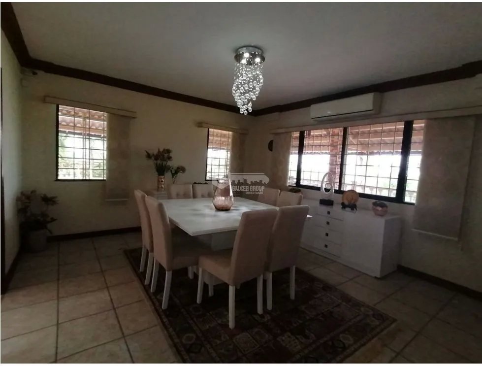 Single Family House for sale in Villa Lucre
