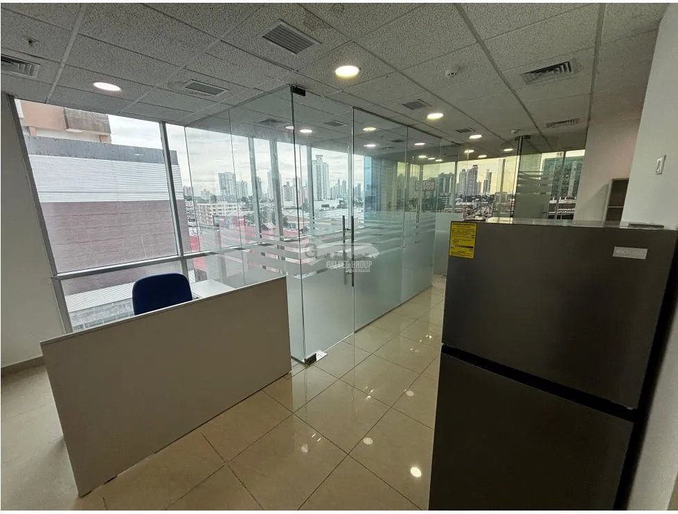 EL CARMEN / PLAZA KORINTHO / 104M / AMOBLADO / FRENTE A VIA