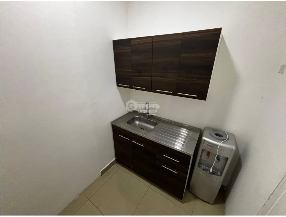 Office for rent in El Carmen
