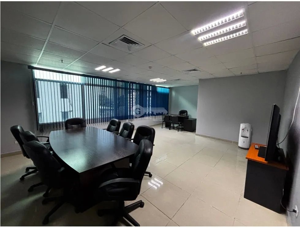 Office for rent in El Carmen