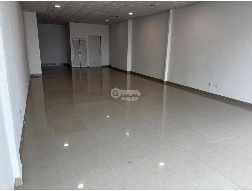 Office for rent in El Carmen