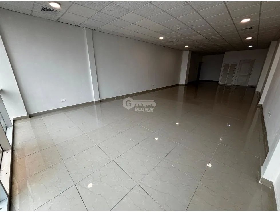 Office for rent in El Carmen