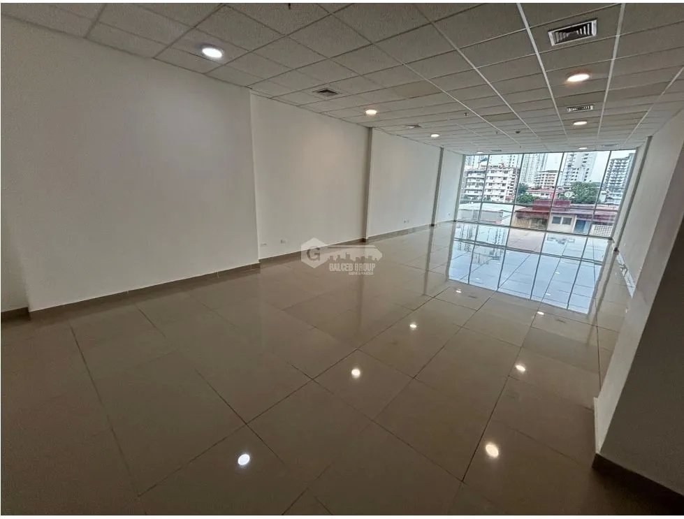 Office for rent in El Carmen