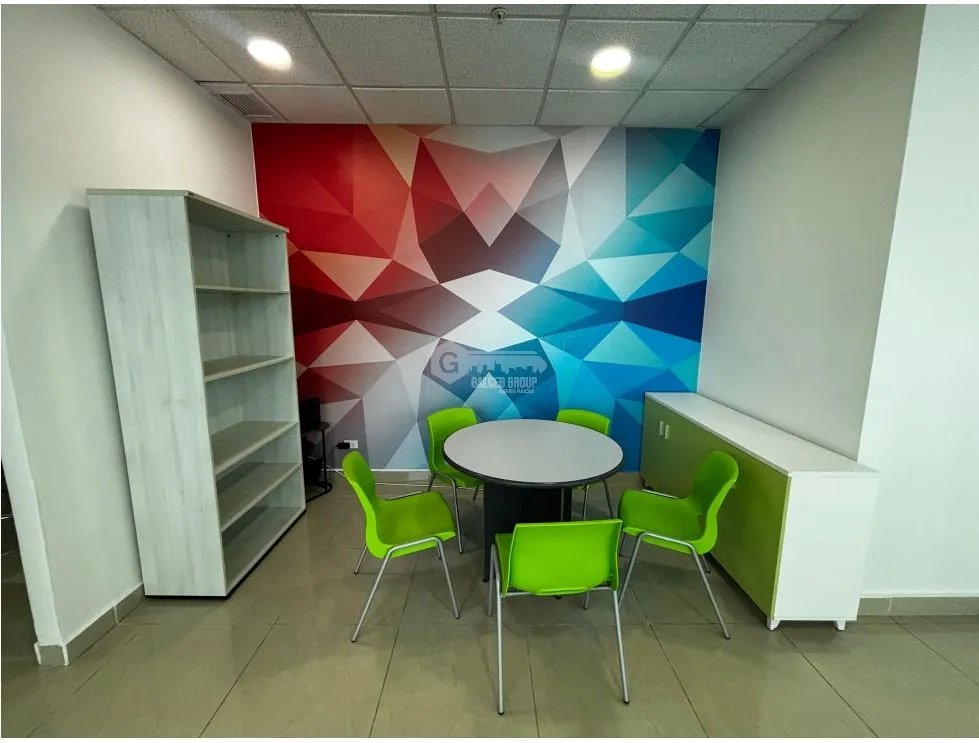 Office for rent in El Carmen
