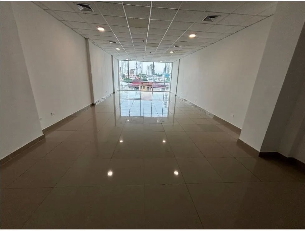 EL CARMEN / PLAZA KORINTHO / 88M / 2 PARKING / FRENTE A VIA
