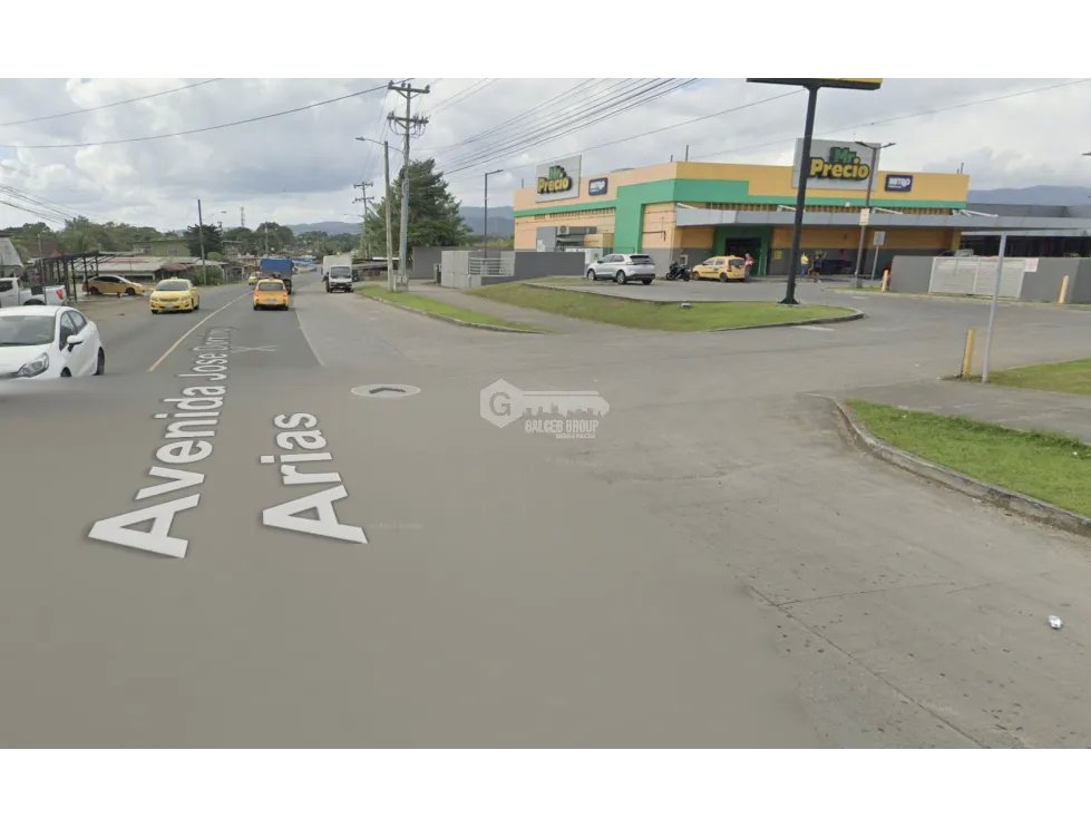 PACORA / SANTA FÉ / 30000 M / USO COMERCIAL / FRENTE A VIA PRINCIPAL