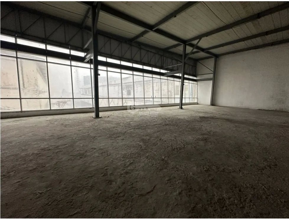 Warehouse for sale in Zona Libre