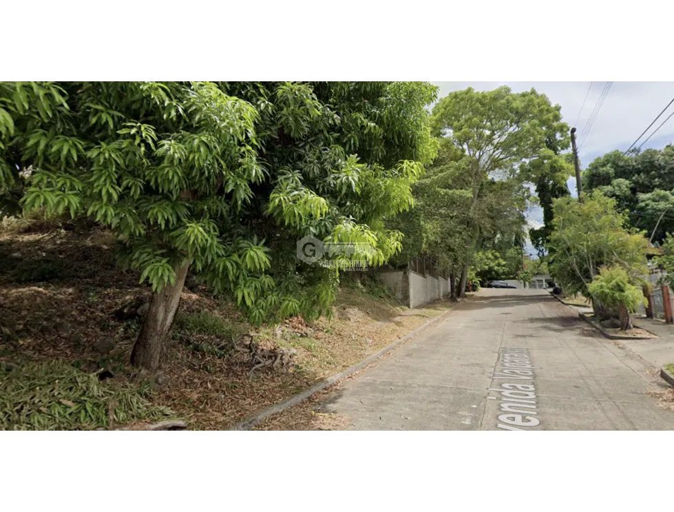 TERRENO / VILLA LUCRE / ALTOS DE LA PULIDA / 560M /  PARA VIVIENDA JC