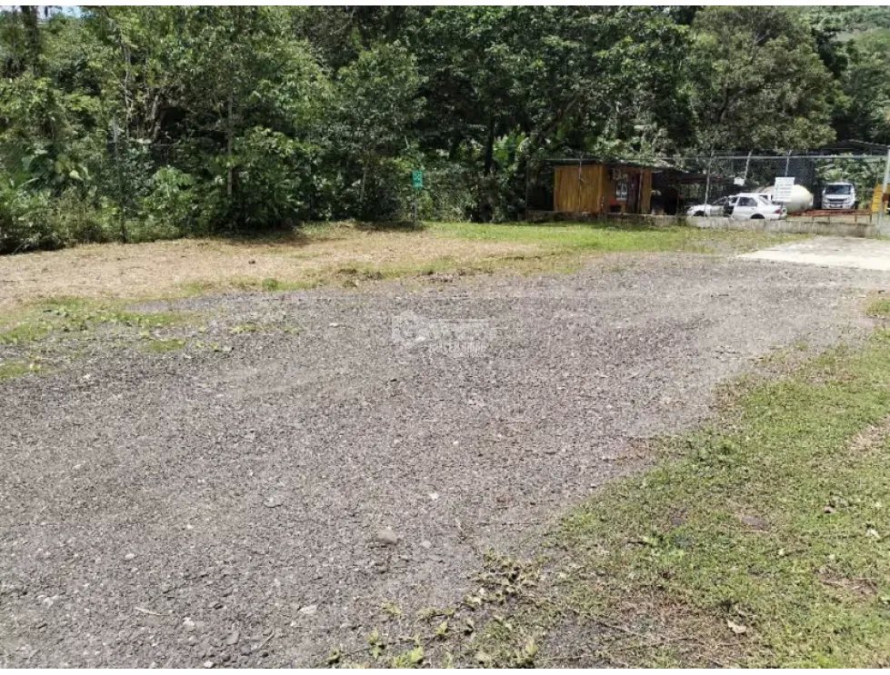 COLON / SABANITAS / TERRENO COMERCIAL /  BOYD ROOSEVELT / 1800M YH