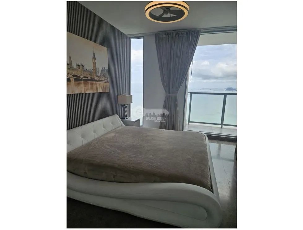 AVENIDA BALBOA / PH YOO PANAMA/ 184M / 2 HABITACIONES / AMOBLADO