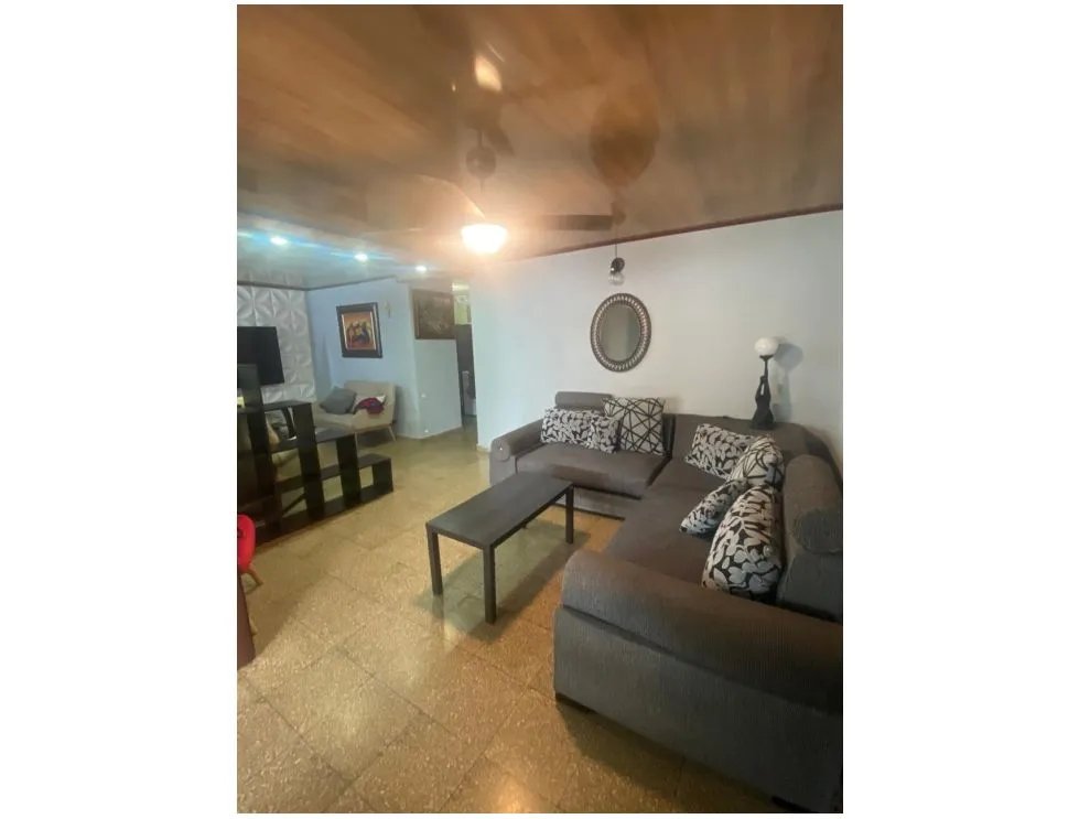 ALTOS DE CERRO VIENTO / 230M / 3 HABITACIONES / CON TERRAZA TECHADA