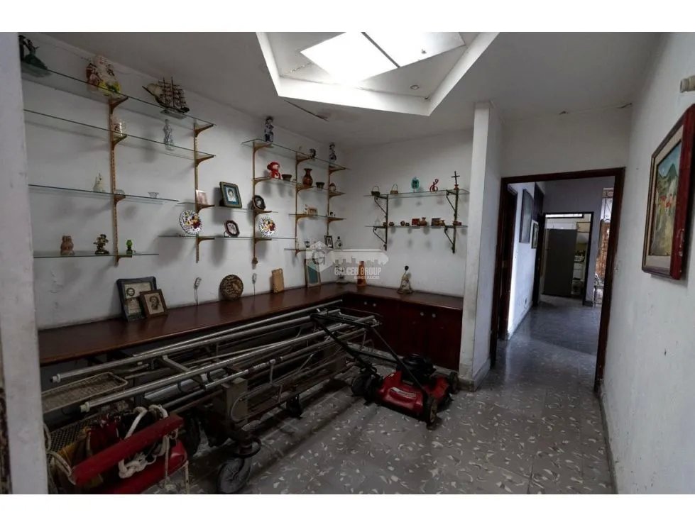 PARQUE LEFEVRE /  CERCA PARQUE OMAR / 967M / 4 HABITACIONES YH