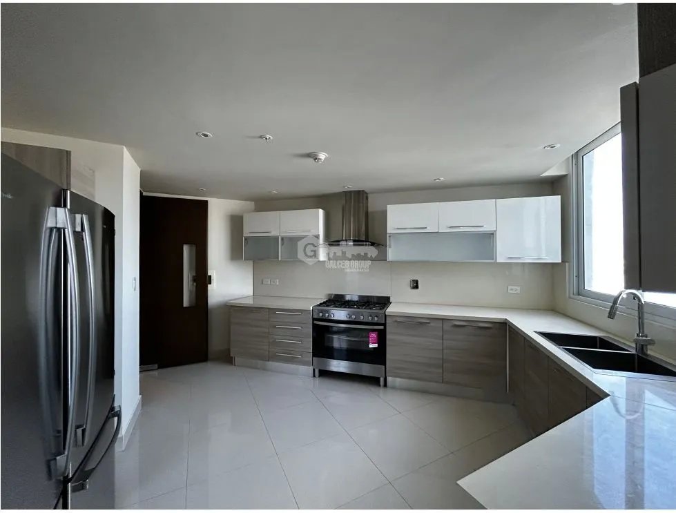 Apartment for sale in Costa del Este