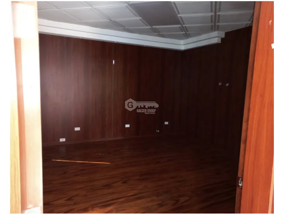 BALBOA PLAZA / AV BALBOA / DIVISIONES / 230M / VACIO / PISO BAJO