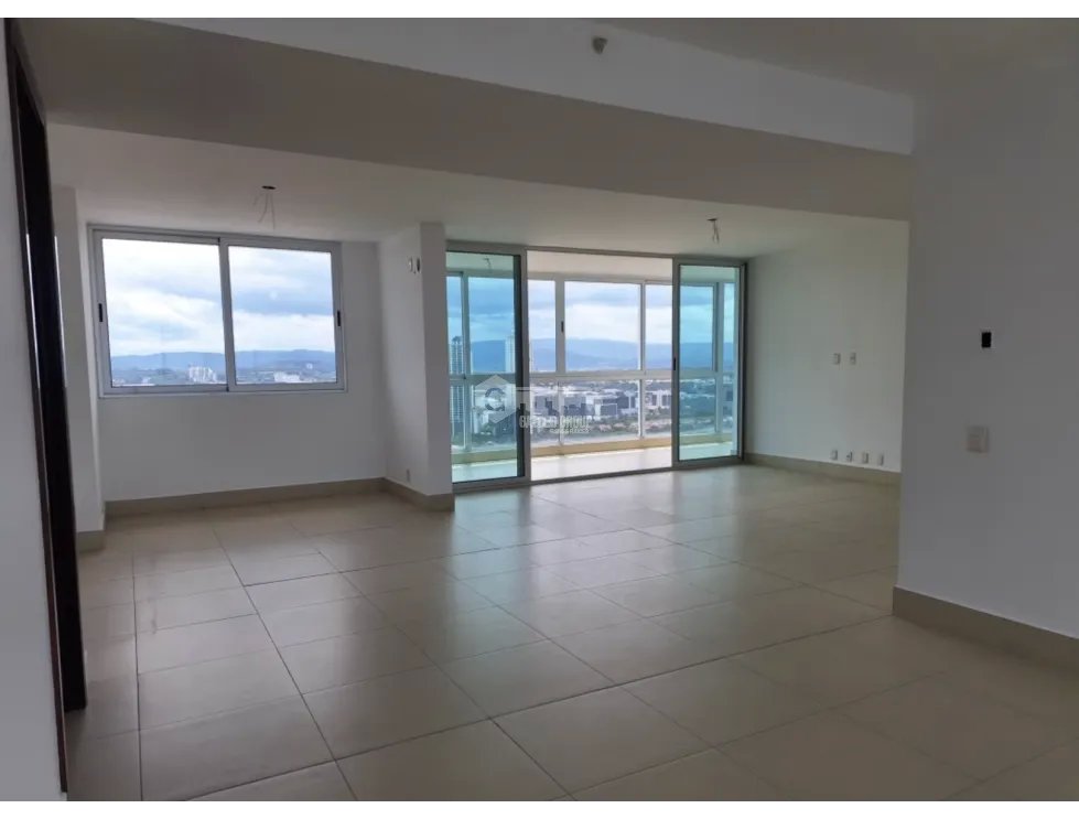 COSTA DEL ESTE / BREEZE / 241.96M / 3 HABITACIONES / 4 PARKING JC