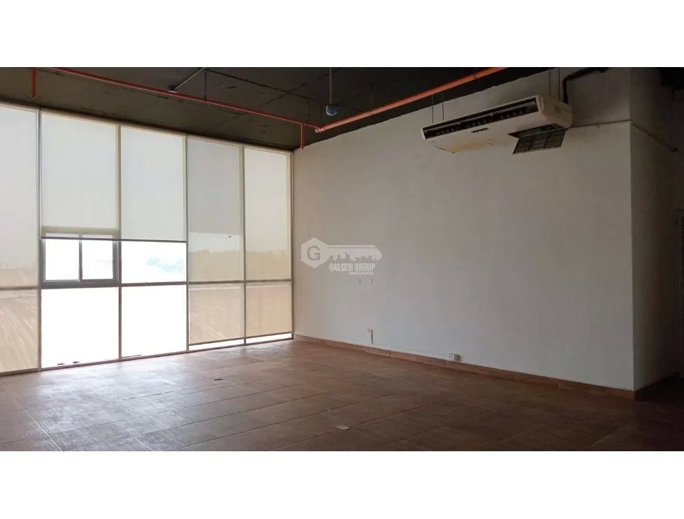 OFICINA / CONDADO DEL REY / CENTENNIAL CENTER / 91M / CON ACABADOS