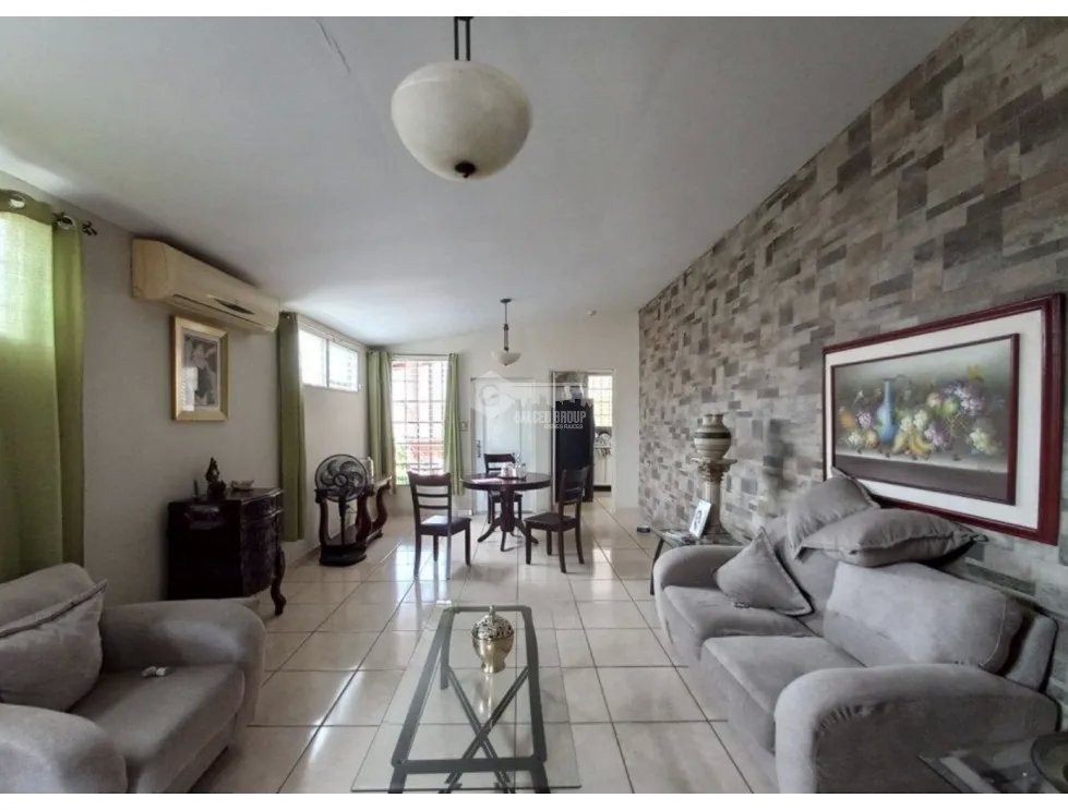 BRISAS DEL GOLF / 294M / 3 HABITACION / TERRAZA / 2 PARKIN  JC