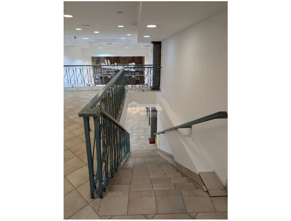 EL DORADO MALL / LOCAL COMERCIAL / 290M / 2 NIVELES /AIRES