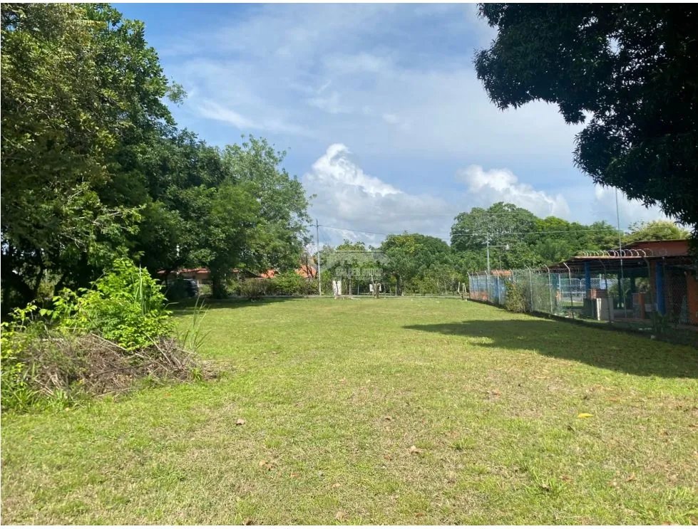 CHAME / NUEVA GORGONA / TERRENO / 1007M  / PLANO / CERCA DE PLAYA