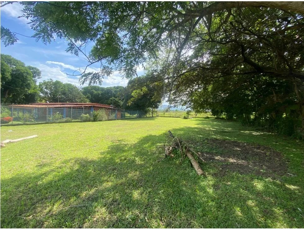 CHAME / NUEVA GORGONA / TERRENO / 1007M  / PLANO / CERCA DE PLAYA
