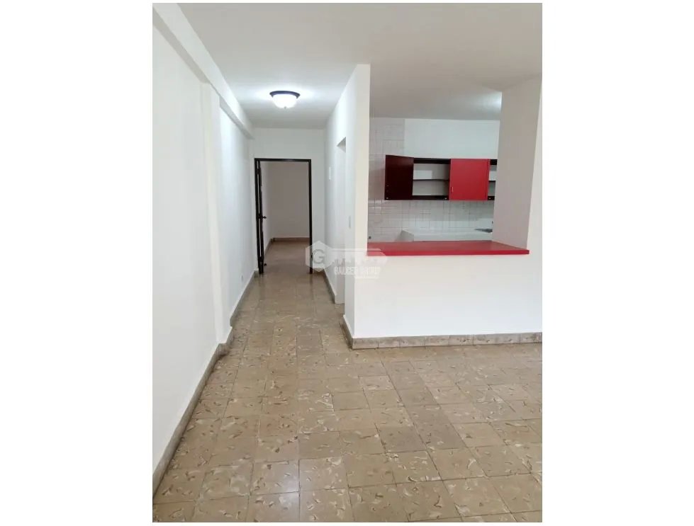 RIO ABAJO / EDIFICIO CON 3 APARTAMENTOS/ 800M / 3 ESTACIONAMIENTOS