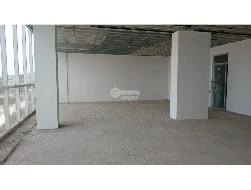 OFICINA / CONDADO DEL REY / CENTENNIAL CENTER / 110 M / CON ACABADOS