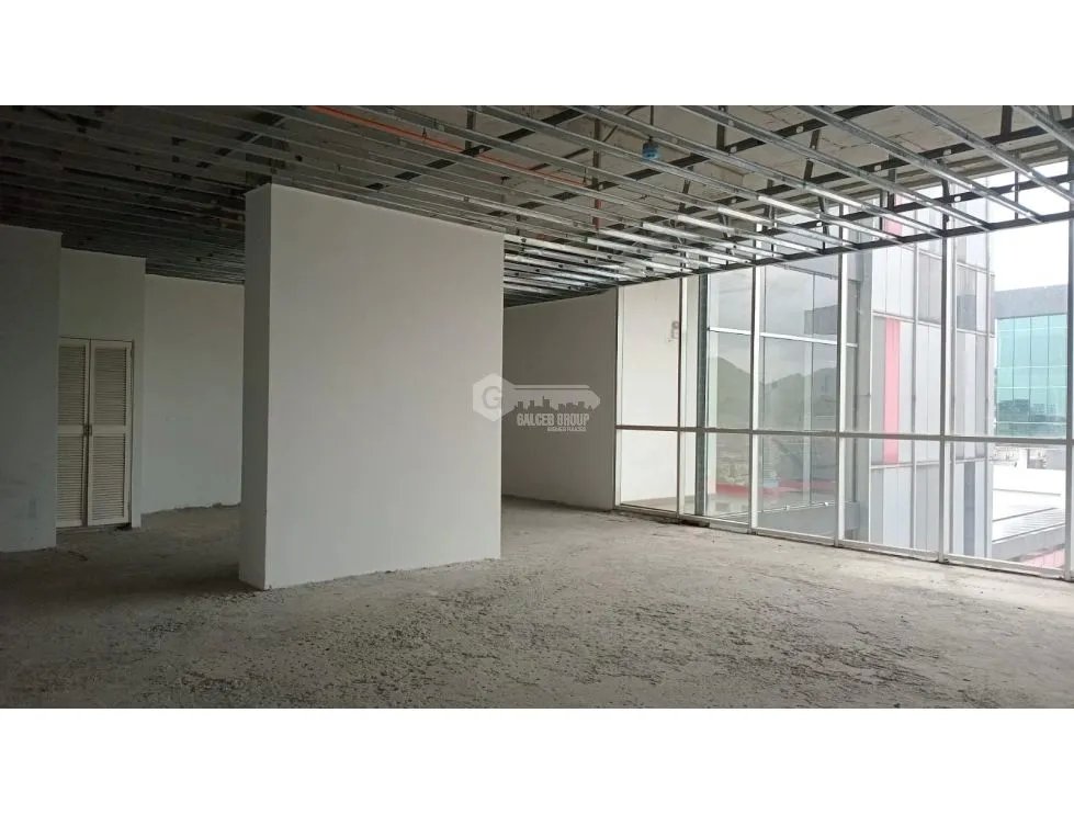OFICINA / CONDADO DEL REY / CENTENNIAL CENTER / 127M / CON ACABADOS