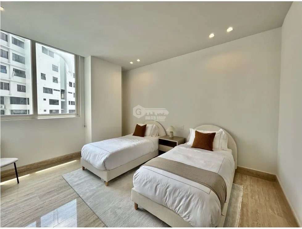 PUNTA PAITILLA / PH THE TOWERS / 3 HABITACIONES / 329M2 / AMOBLADA