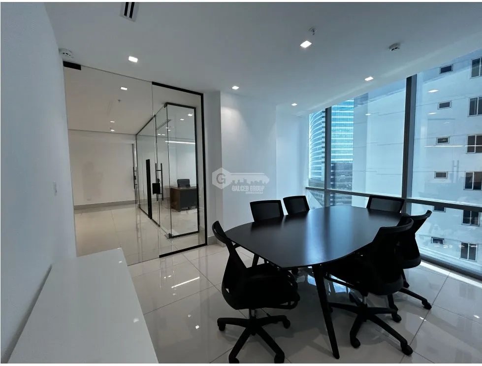 Office for rent in Costa del Este
