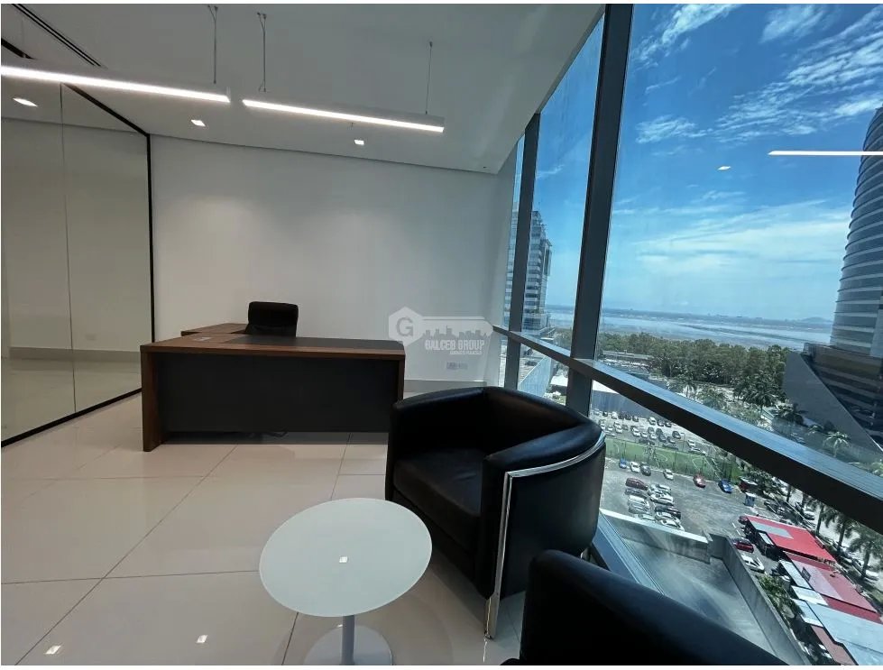 Office for rent in Costa del Este