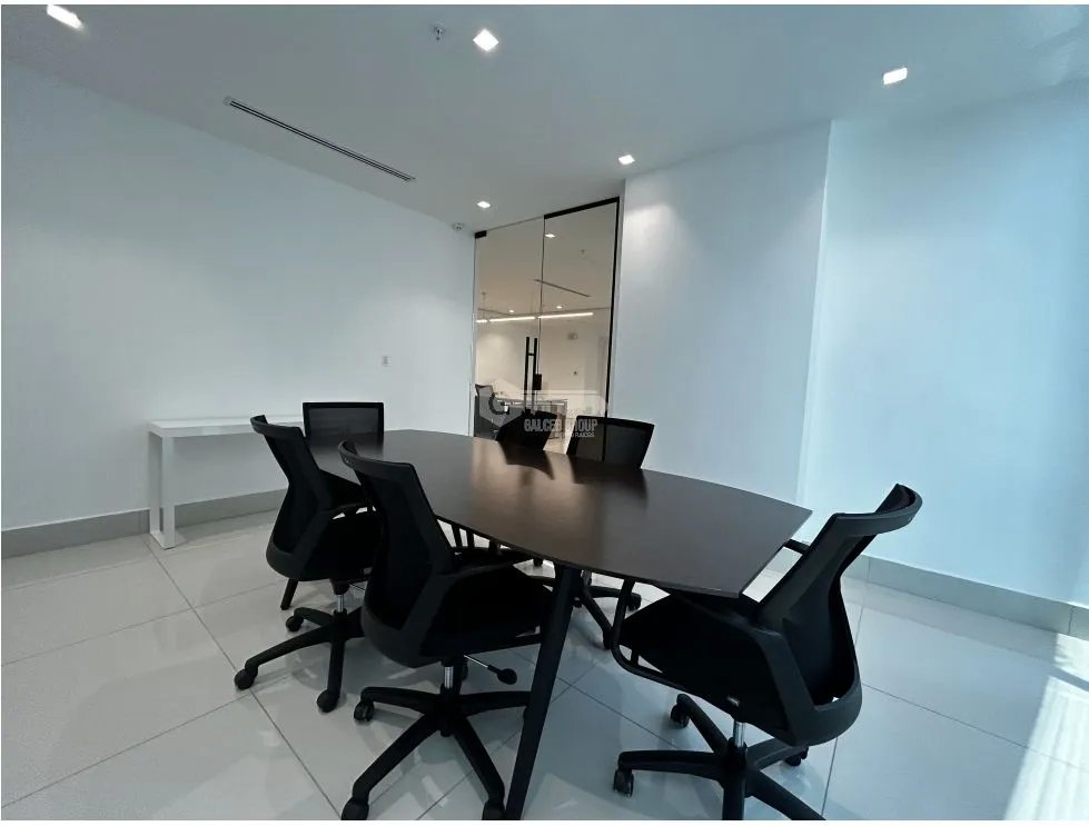 Office for rent in Costa del Este