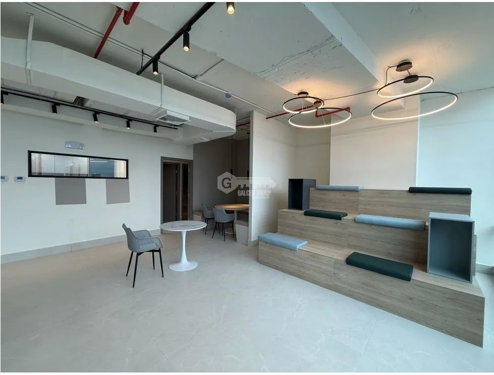 Office for rent in Costa del Este