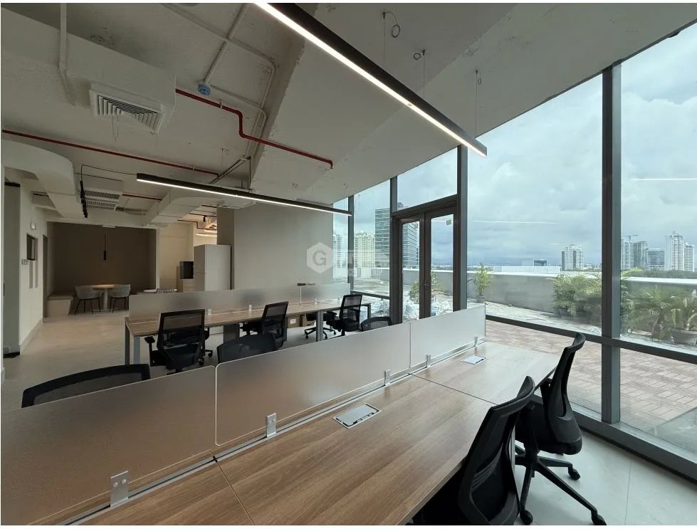 Office for rent in Costa del Este