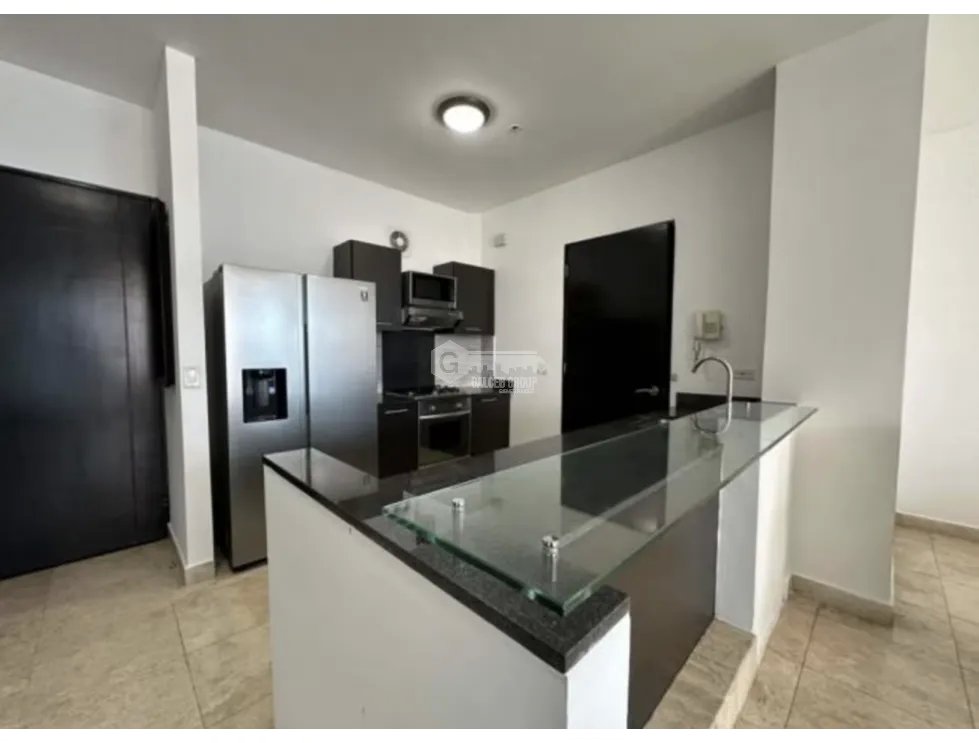 AVE BALBOA / DESTINY / 105M / AMOBLADO / CON BALCON VISTA AL MAR JC