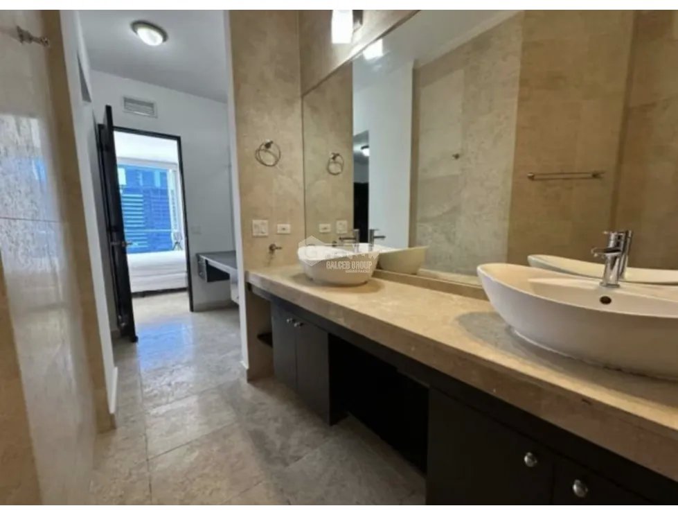 AVE BALBOA / DESTINY / 105M / AMOBLADO / CON BALCON VISTA AL MAR JC