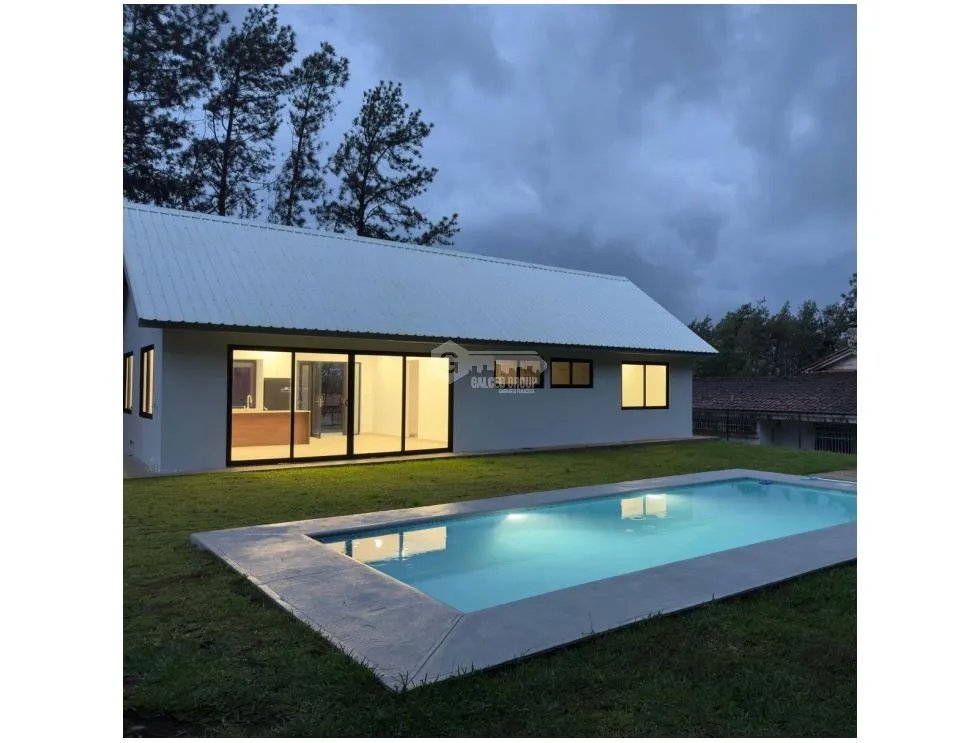 CERRO AZUL / 1000 M2 / CASA MODERNA CON PISCINA / 3 HABITACIONES JC