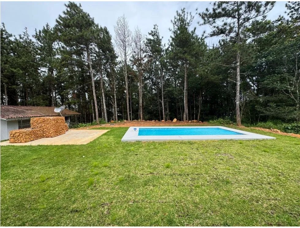 CERRO AZUL / 1000 M2 / CASA MODERNA CON PISCINA / 3 HABITACIONES JC