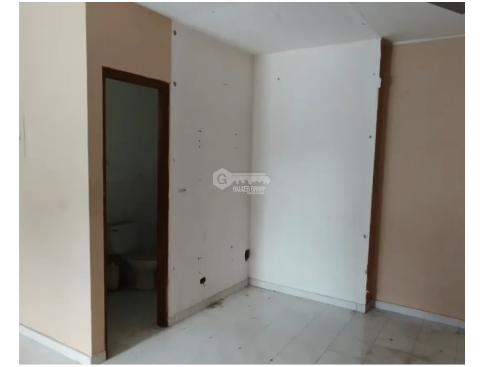PARQUE LEFEVRE / PLAZA DEL ISTMO / 248M / LOCAL CON OFICINAS Y BODEGA