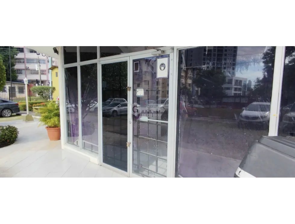 PARQUE LEFEVRE / PLAZA DEL ISTMO / 248M / LOCAL CON OFICINAS Y BODEGA