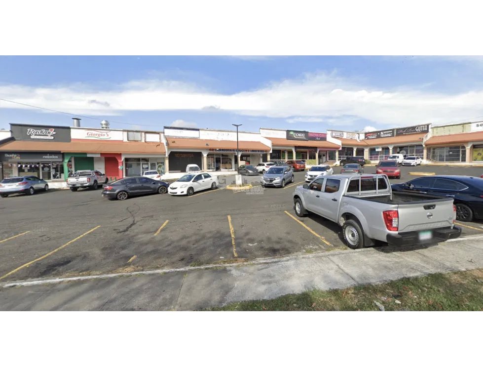 LOCAL VILLA LUCRE / CENTRO COMERCIAL PUNTA FRESCA / 55M / DEPOSITO JC