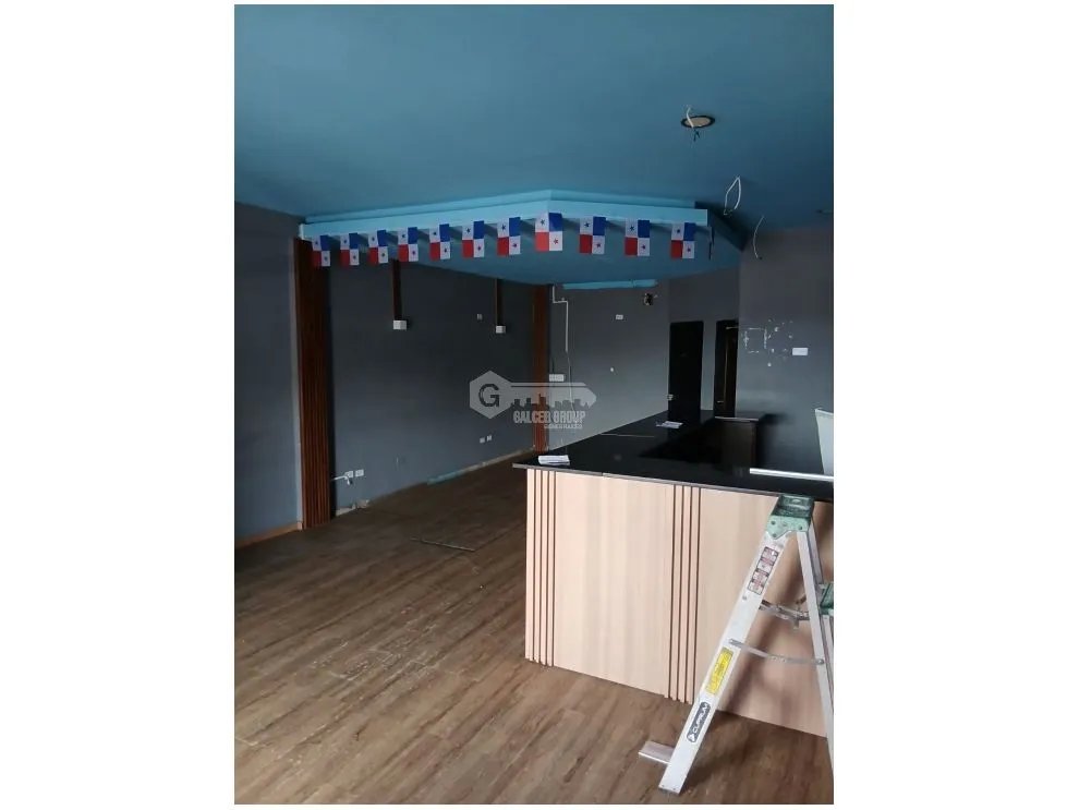 LOCAL VILLA LUCRE / CENTRO COMERCIAL PUNTA FRESCA / 55M / DEPOSITO JC