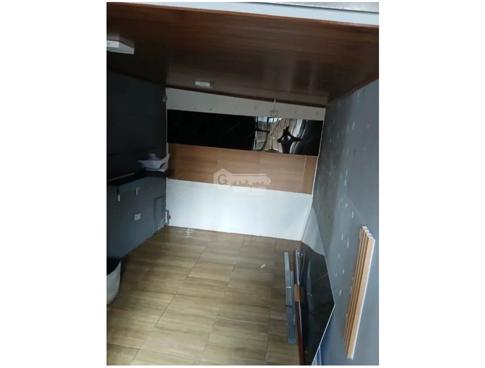 LOCAL VILLA LUCRE / CENTRO COMERCIAL PUNTA FRESCA / 55M / DEPOSITO JC