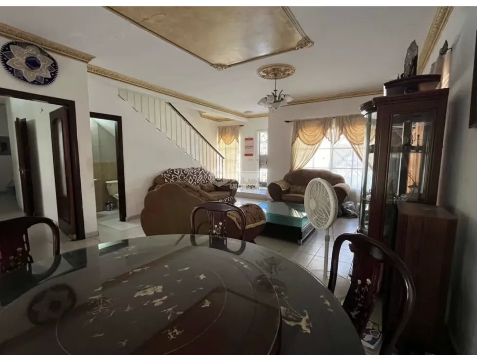 Single Family House for sale in Colon