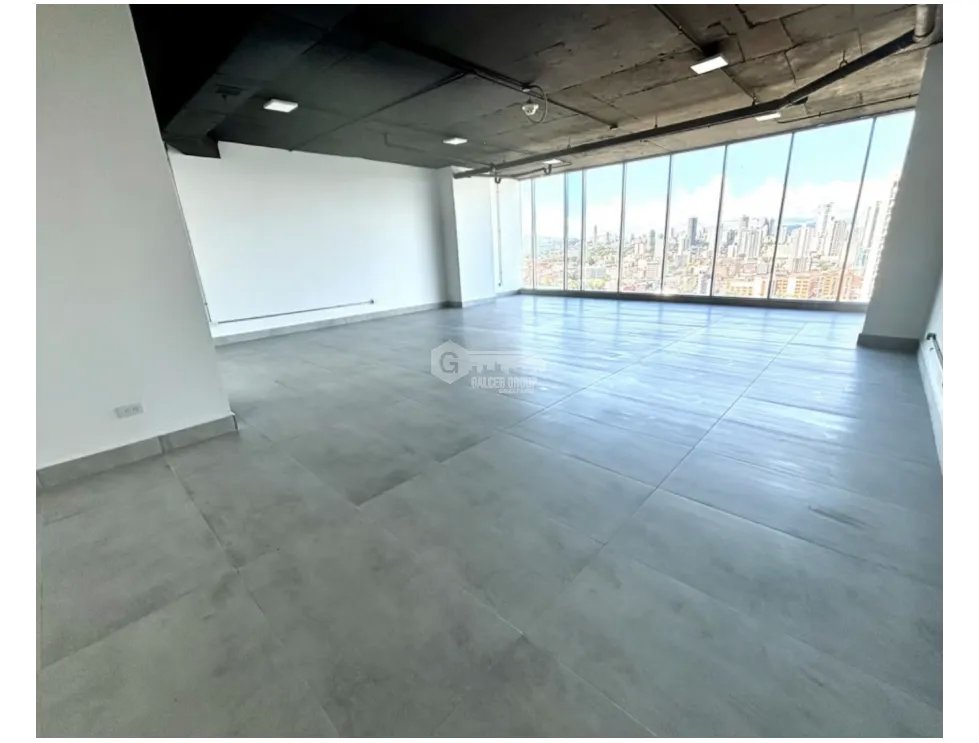 BALBOA / PH BOC / 99M / OFICINA / 2 PARKING / VISTA AL MAR / VACIO