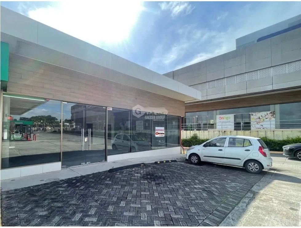 LOCAL / PLAZA ONDGO / LA CHORRERA / 190M / 4 PARKING / VACIO