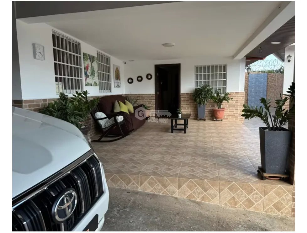 TOCUMEN / 362M / 6 HABITACIONES / 2 PARKING / TERRAZA / PISCINA
