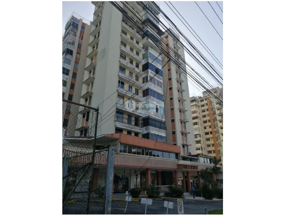 Apartment for sale in Villa de las Fuentes