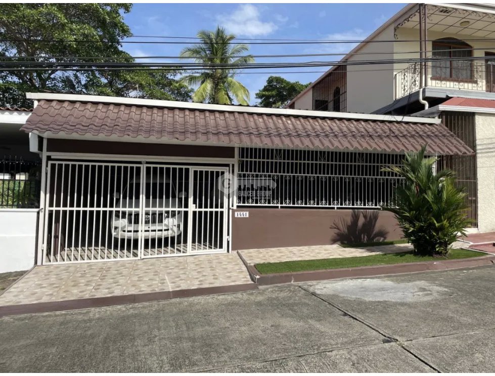 Single Family House for sale in Cerro Viento