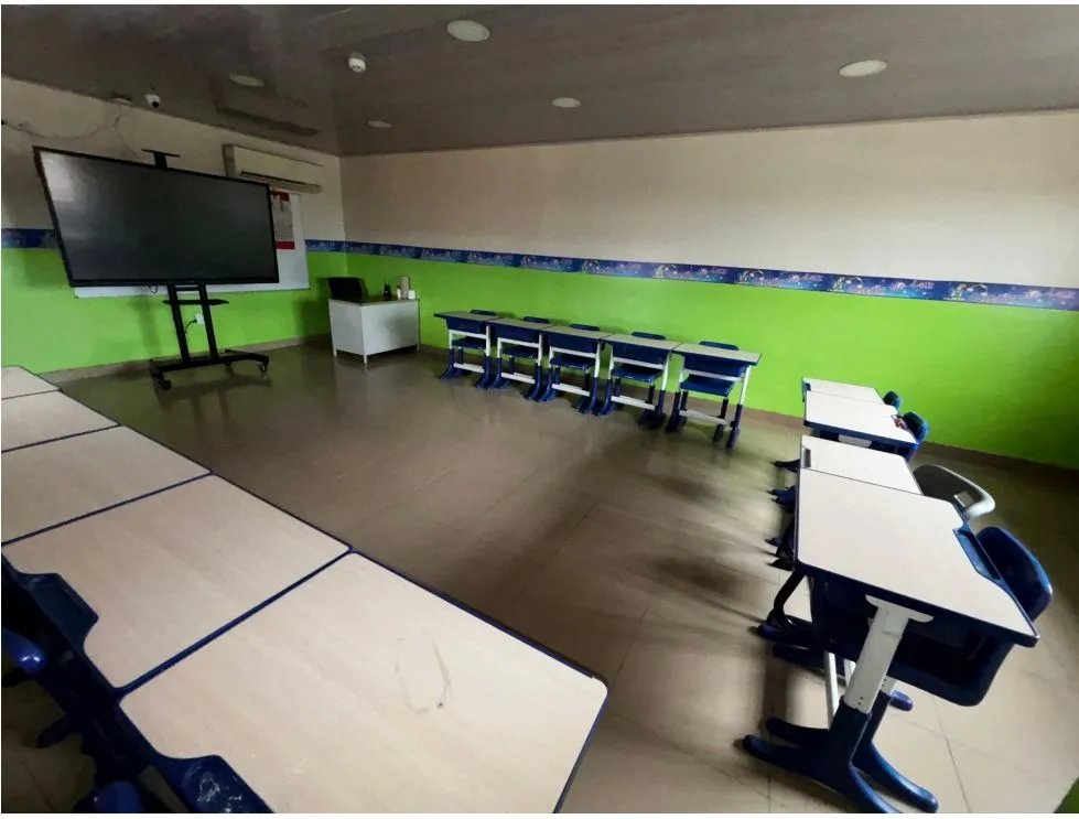 DON BOSCO / ESCUELA FUNCIONANDO / 1000 M2 / POBLACION ESTUDIANTIL
