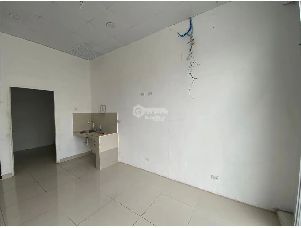 VIA ESPAÑA / PH PREMIUM / LOCAL / 102M / 2 ESPACIOS ABIERTOS / VACIO